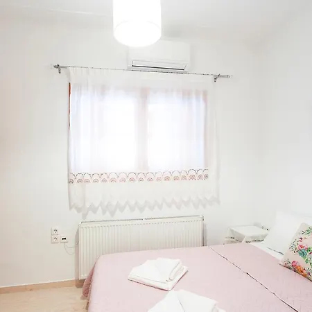 Penelope Downtown * Skiathos-stad