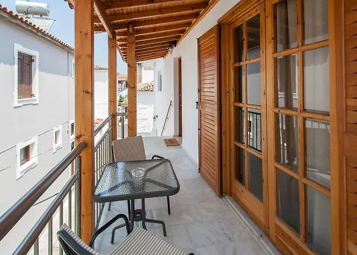 Penelope Downtown Skiathos-Stadt